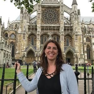 Meet your Posher, Becky